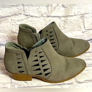 Women’s Soda Heeled Booties with Zipper Closure and Cut Outs